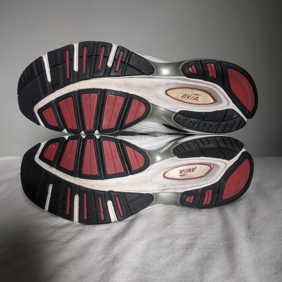 Men's Shoes - Picture 4 of 4